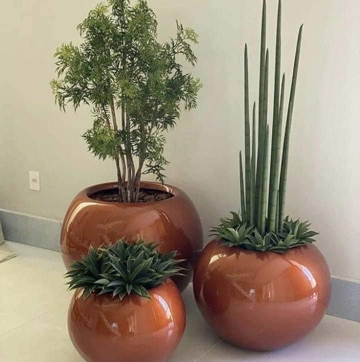 Pots pour plantes sphériques design en résine haut de gamme
