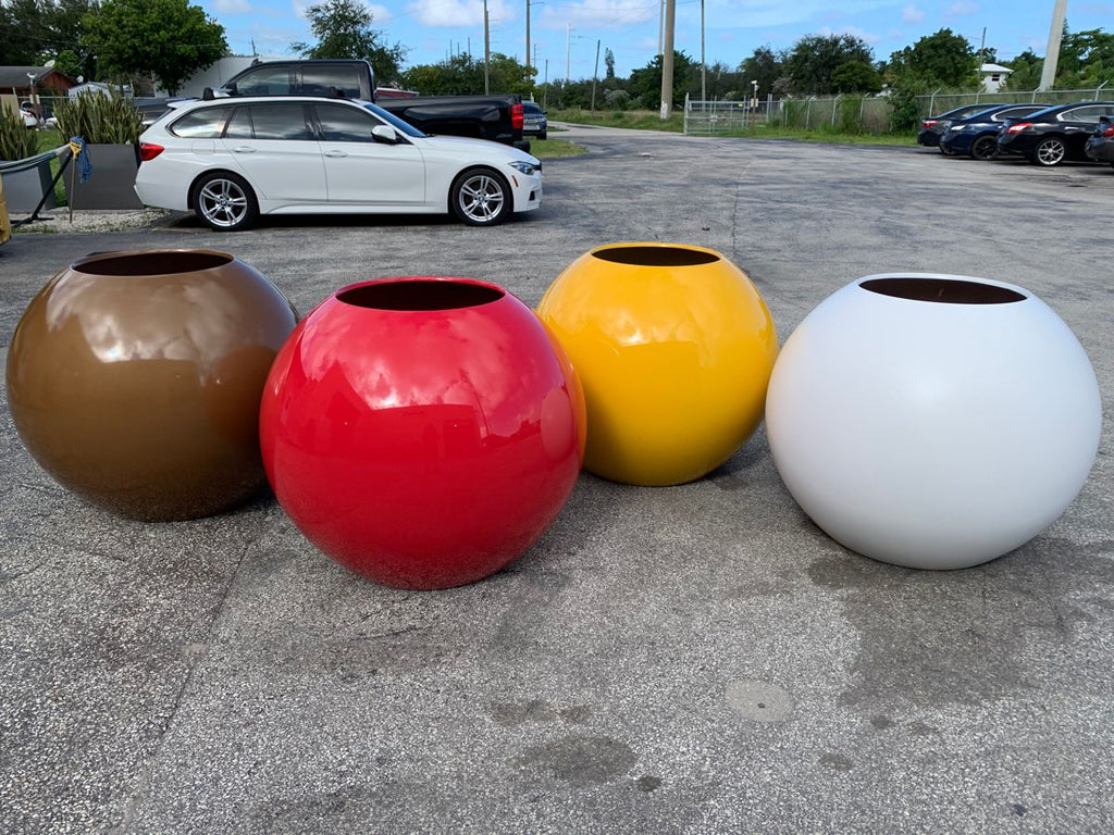 Pots pour plantes sphériques design en résine haut de gamme