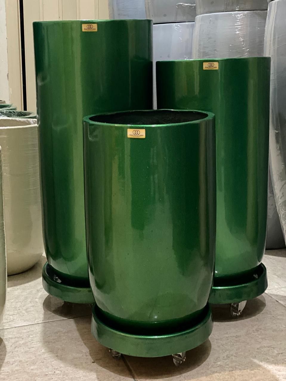 Collection "Émeraude Urbaine" – Trio de Pots Cylindriques