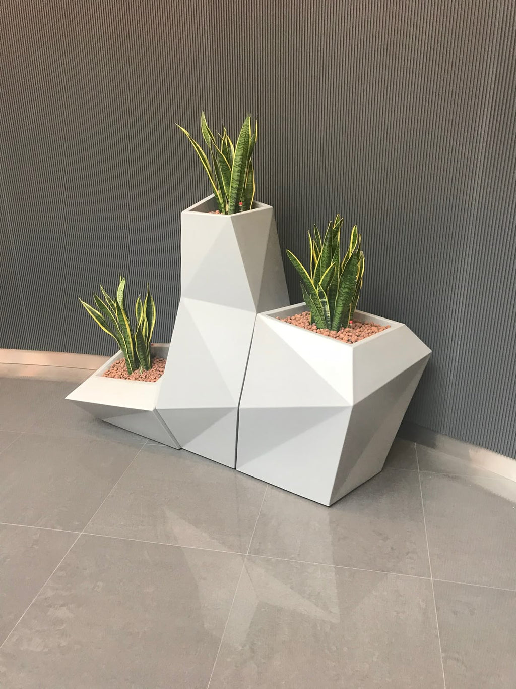 Ensemble Modulaire "Origami" – Trio de Jardinières Géométriques